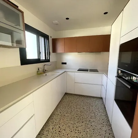 Maison Bord De וילה
