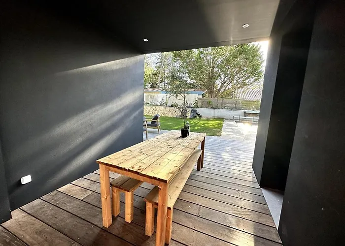 Villa Maison Bord De *